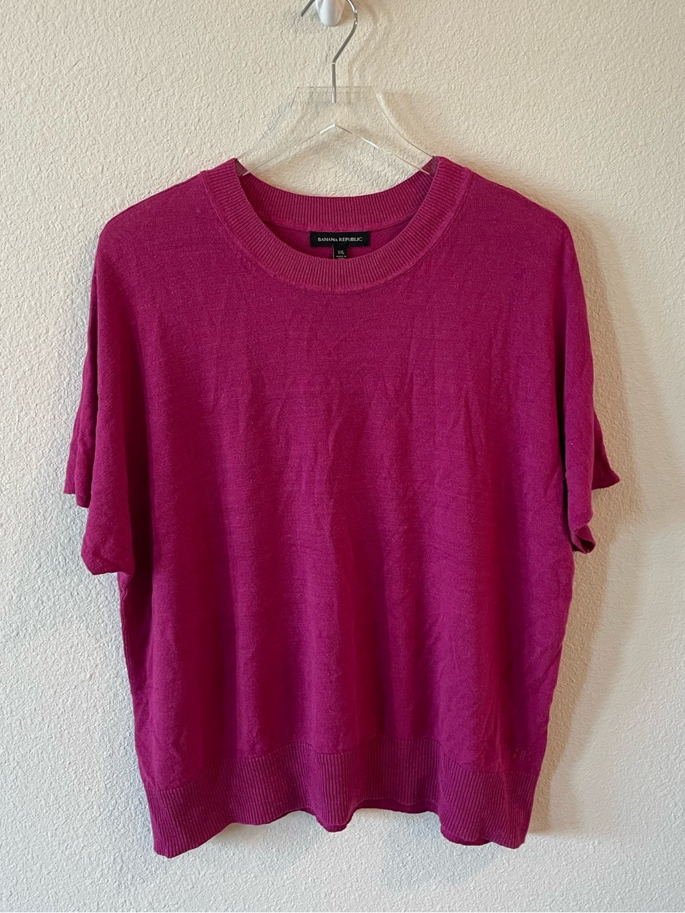 Banana Republic magenta linen-blend short-sleeve sweater